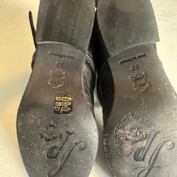 🖤🏍️ Free People Textured Black Moto Ankle Booties - Picture 5 of 8